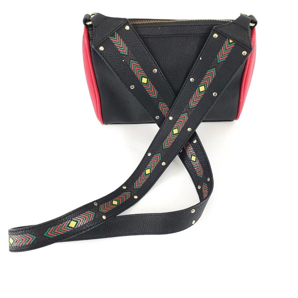 Charming Charlie bag for ladies